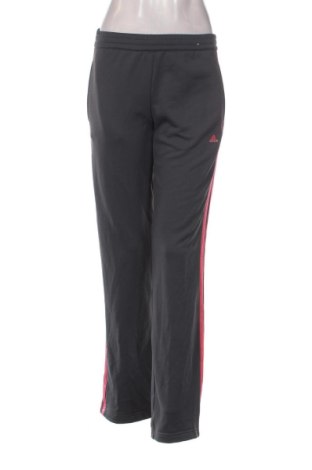 Дамски панталон Adidas, Размер M, Цвят Многоцветен, Цена 32,21 €