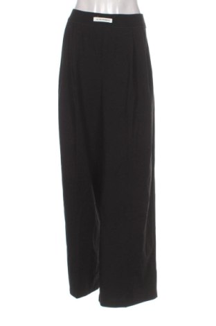 Pantaloni de femei Bershka, Mărime L, Culoare Negru, Preț 91,99 Lei