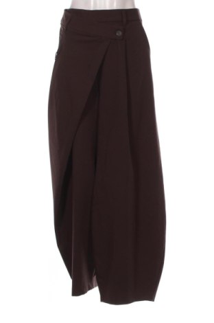 Damskie spodnie Bershka, Rozmiar XL, Kolor Brązowy, Cena 123,99 zł