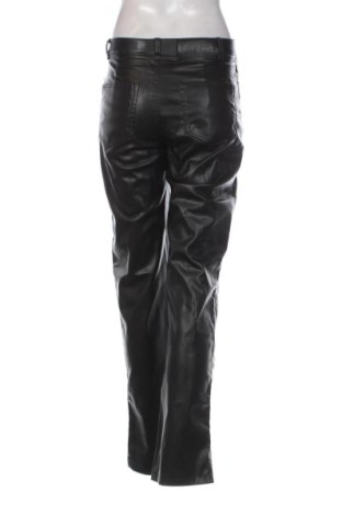 Damskie spodnie Bershka, Rozmiar S, Kolor Czarny, Cena 123,99 zł