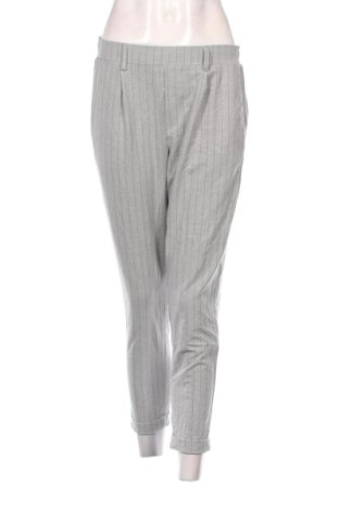 Дамски панталон Bershka, Размер L, Цвят Многоцветен, Цена 15,33 €