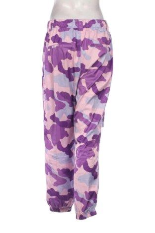 Pantaloni de femei Bershka, Mărime L, Culoare Multicolor, Preț 104,26 Lei