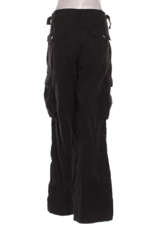 Damskie spodnie Bershka, Rozmiar L, Kolor Czarny, Cena 123,99 zł