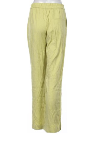 Damskie spodnie Bershka, Rozmiar M, Kolor Zielony, Cena 78,99 zł