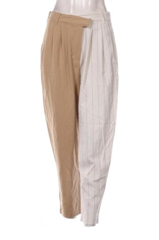 Damenhose Bershka, Größe M, Farbe Mehrfarbig, Preis 19,99 €