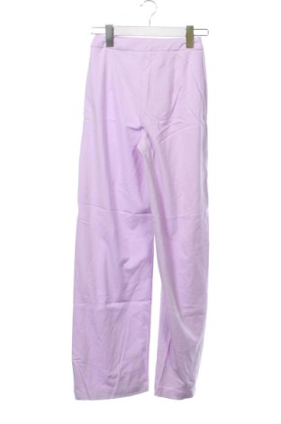 Γυναικείο παντελόνι Bershka, Μέγεθος XXS, Χρώμα Βιολετί, Τιμή 15,00 €
