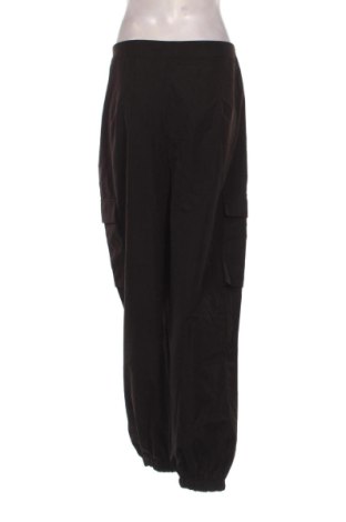 Damskie spodnie Boohoo, Rozmiar L, Kolor Czarny, Cena 78,99 zł