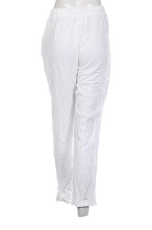 Дамски панталон Bpc Bonprix Collection, Размер L, Цвят Бял, Цена 7,15 €
