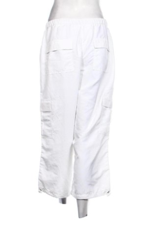 Γυναικείο παντελόνι Bpc Bonprix Collection, Μέγεθος XL, Χρώμα Λευκό, Τιμή 13,81 €