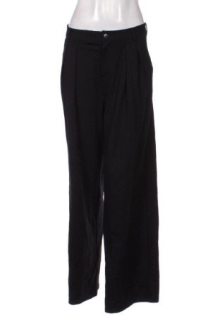 Pantaloni de femei Calzedonia, Mărime M, Culoare Negru, Preț 129,99 Lei