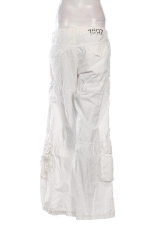 Damenhose Cars Jeans, Größe L, Farbe Weiß, Preis 15,00 €