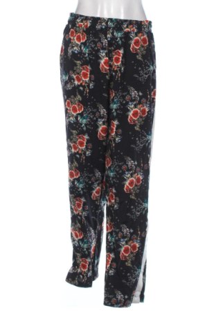 Дамски панталон Clockhouse, Размер M, Цвят Многоцветен, Цена 14,77 €