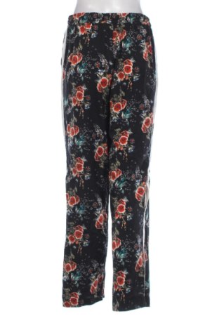 Дамски панталон Clockhouse, Размер M, Цвят Многоцветен, Цена 14,77 €