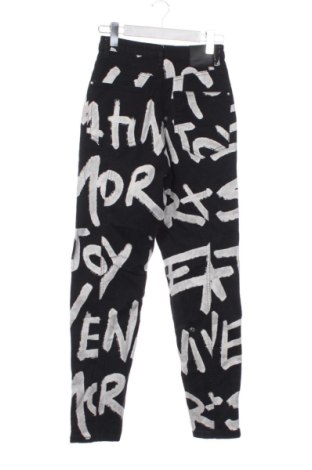 Pantaloni de femei Desigual, Mărime XS, Culoare Multicolor, Preț 196,99 Lei