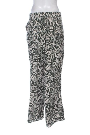 Дамски панталон Etam, Размер L, Цвят Многоцветен, Цена 13,62 €