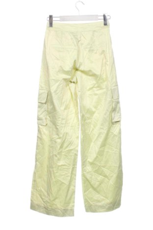 Γυναικείο παντελόνι Gina Tricot, Μέγεθος XS, Χρώμα Πράσινο, Τιμή 16,99 €