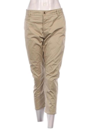Дамски панталон Guess, Размер XL, Цвят Бежов, Цена 103,95 €