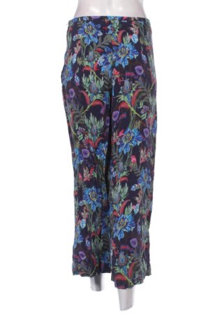 Dámské kalhoty  H&M, Velikost M, Barva Vícebarevné, Cena  425,00 Kč