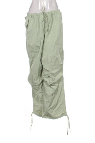 Дамски панталон H&M Divided, Размер M, Цвят Зелен, Цена 20,45 €