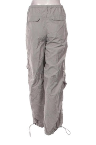 Dámske nohavice H&M Divided, Veľkosť M, Farba Sivá, Cena  23,95 €