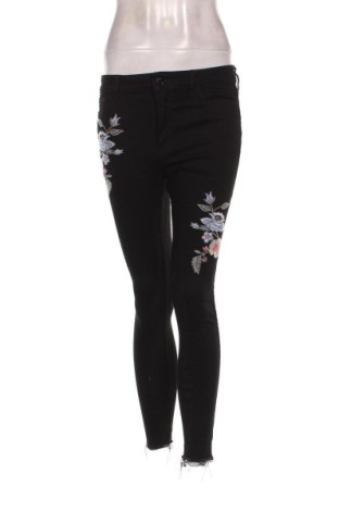 Pantaloni de femei Hollister, Mărime S, Culoare Multicolor, Preț 129,99 Lei