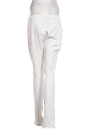 Дамски панталон Marc Cain, Размер L, Цвят Бял, Цена 51,00 €