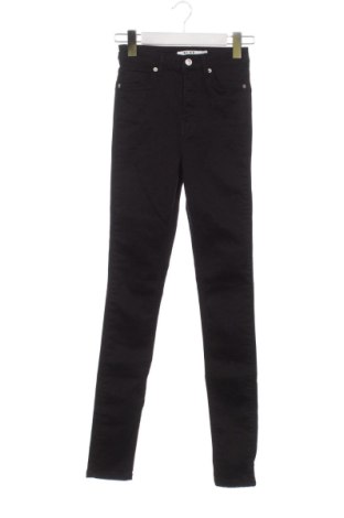 Дамски панталон NA-KD, Размер XXS, Цвят Черен, Цена 48,06 €