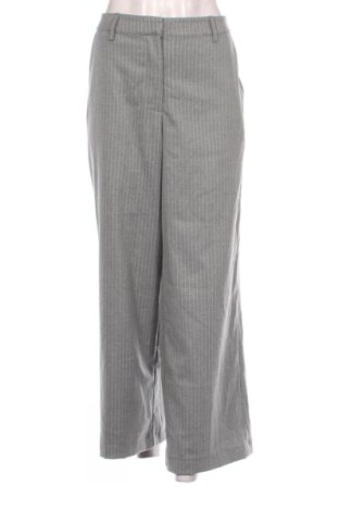 Дамски панталон NA-KD, Размер M, Цвят Многоцветен, Цена 56,34 €