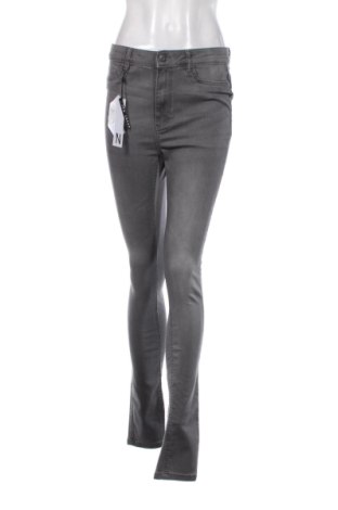 Дамски панталон Noisy May, Размер M, Цвят Сив, Цена 48,06 €
