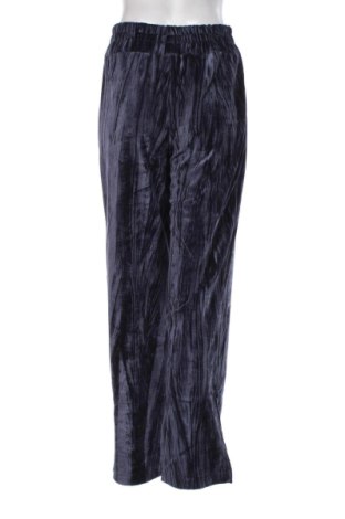 Pantaloni de femei ONLY, Mărime S, Culoare Albastru, Preț 196,99 Lei