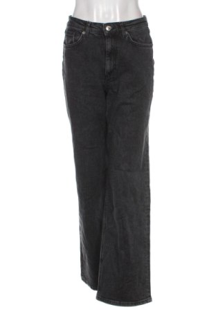 Damskie spodnie ONLY, Rozmiar S, Kolor Czarny, Cena 20,99 zł