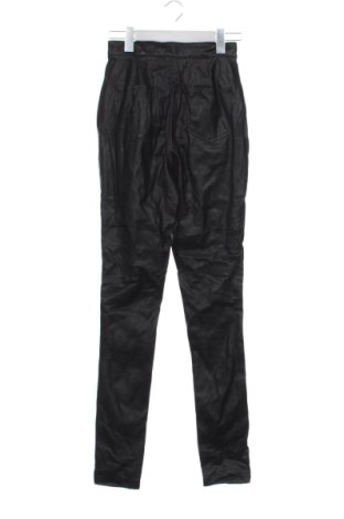 Damskie spodnie Pretty Little Thing, Rozmiar S, Kolor Czarny, Cena 78,99 zł