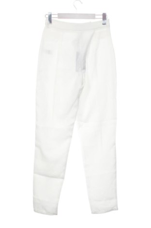 Damenhose Pretty Little Thing, Größe XS, Farbe Weiß, Preis 23,51 €