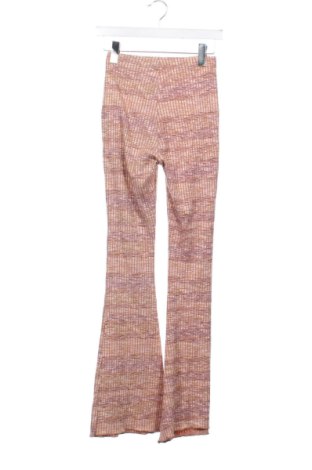 Дамски панталон Pull&Bear, Размер XXS, Цвят Многоцветен, Цена 15,33 €