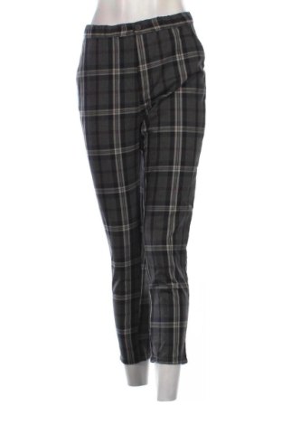 Pantaloni de femei Pull&Bear, Mărime M, Culoare Multicolor, Preț 57,35 Lei