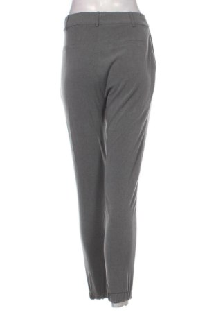 Damenhose Pull&Bear, Größe M, Farbe Grau, Preis 15,00 €