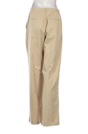 Дамски панталон Pull&Bear, Размер M, Цвят Бежов, Цена 25,00 €