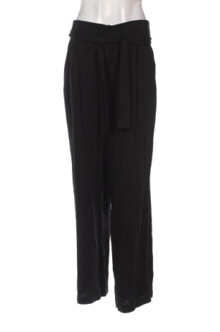 Dámske nohavice Reserved, Veľkosť M, Farba Čierna, Cena  39,32 €