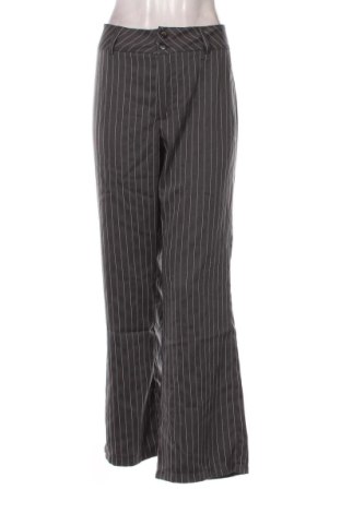 Γυναικείο παντελόνι SHEIN, Μέγεθος L, Χρώμα Πολύχρωμο, Τιμή 17,99 €