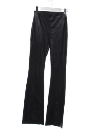 Дамски панталон Stradivarius, Размер XXS, Цвят Черен, Цена 15,33 €