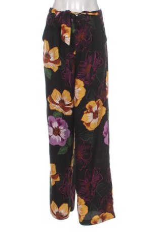 Pantaloni de femei Stradivarius, Mărime M, Culoare Multicolor, Preț 91,99 Lei