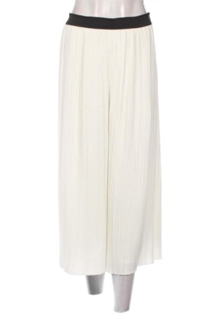 Damenhose Stradivarius, Größe S, Farbe Weiß, Preis € 19,99