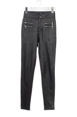 Дамски панталон Stradivarius, Размер XXS, Цвят Черен, Цена 14,77 €