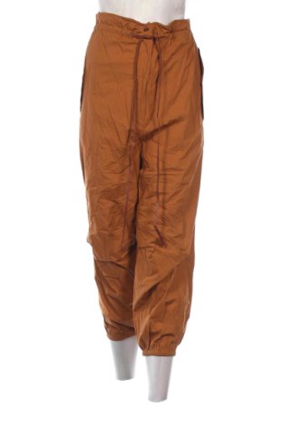 Damskie spodnie Tela, Rozmiar L, Kolor Brązowy, Cena 258,99 zł