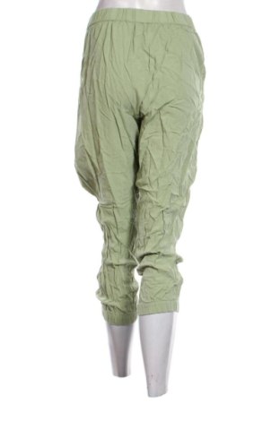 Дамски панталон Unbranded, Размер XL, Цвят Зелен, Цена 13,00 €