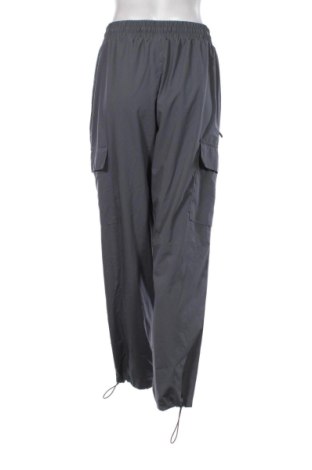 Pantaloni de femei Unbranded, Mărime M, Culoare Gri, Preț 91,99 Lei