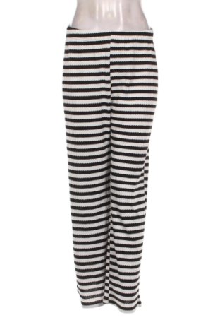 Дамски панталон Unbranded, Размер S, Цвят Многоцветен, Цена 15,33 €