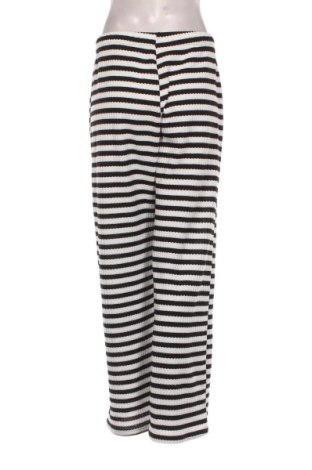 Дамски панталон Unbranded, Размер S, Цвят Многоцветен, Цена 15,33 €