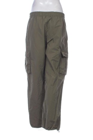 Дамски панталон Unbranded, Размер M, Цвят Зелен, Цена 15,33 €