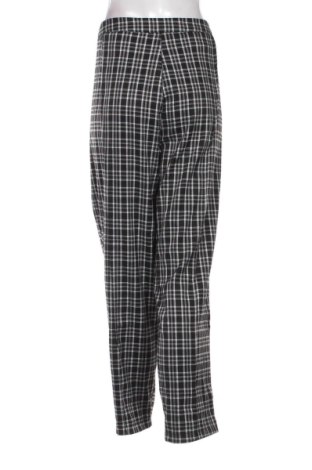 Damskie spodnie Urban Threads, Rozmiar 3XL, Kolor Kolorowy, Cena 148,32 zł